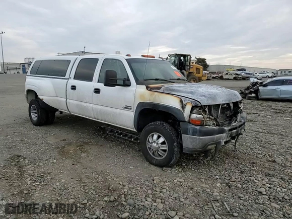 2001 Chevrolet Silverado 3500 LT with VIN 1GCJK331X1F171082, listed as a Copart auction lot 42096135 with 0 mi miles and Salvage Title. Bid and sale history available at carsss.com. Image 11.