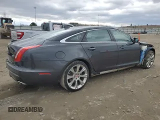 2018 Jaguar XJ Portfolio with VIN SAJWJ2GD9J8W15744, listed as a Copart auction lot 46645935 with 54,185 mi miles and Clean Title. Bid and sale history available at DreamBid. Image 3.
