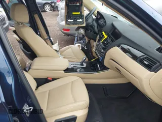 2017 BMW X3 xDrive28i z VIN 5UXWX9C50H0T09821, wystawiony jako IAAI lot #42171906 z przebiegiem Nie podano mil oraz . Historia ofert i sprzedaży dostępna na DreamBid. Obrazek 5.