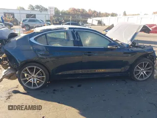 2022 Genesis G70 2.0T z VIN KMTG34TA1NU092657, wystawiony jako IAAI lot #40653081 z przebiegiem Nie podano mil oraz . Historia ofert i sprzedaży dostępna na DreamBid. Obrazek 12.