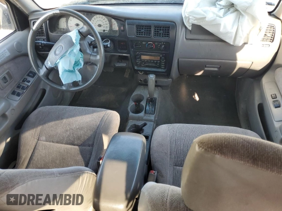 2002 Toyota Tacoma PreRunner with VIN 5TEGN92NX2Z136037, listed as a Copart auction lot 52143665 with 270,044 mi miles and Salvage Title. Bid and sale history available at DreamBid. Image 8.