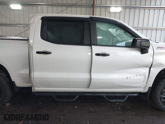 2022 Chevrolet Silverado 1500 LT Trail Boss with VIN 1GCPYFEL9NZ166646, listed as a IAAI auction lot 41744206 with 45,803 mi miles and . Bid and sale history available at DreamBid. Image 13.