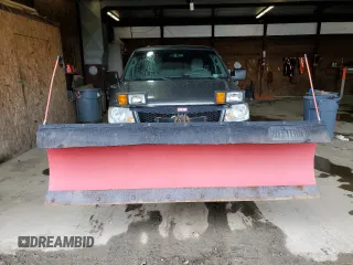 2004 Ford F-150 XL with VIN 1FTRF14W64NB86078, listed as a Copart auction lot 59311705 with 133,732 mi miles and Clean title. Bid and sale history available at DreamBid. Image 5.