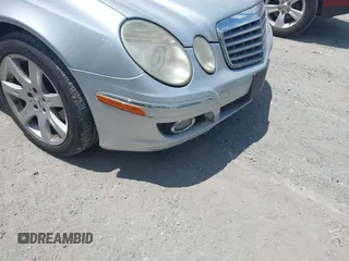 2007 Mercedes-Benz E 350 z VIN WDBUF56X17B147734, wystawiony jako IAAI lot #42453861 z przebiegiem 167 326 mil mil oraz . Historia ofert i sprzedaży dostępna na DreamBid. Obrazek 6.