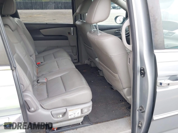 2016 Honda Odyssey EX-L z VIN 5FNRL5H6XGB084215, wystawiony jako IAAI lot #42381444 z przebiegiem 187 307 mil mil oraz . Historia ofert i sprzedaży dostępna na DreamBid. Obrazek 8.