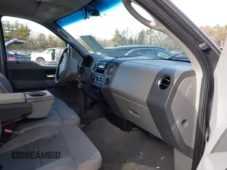 2007 Ford F-150 XLT with VIN 1FTPW14537FB66030, listed as a IAAI auction lot 41704020 with 202,870 mi miles. Bid and sale history available at carsss.com. Image 5.