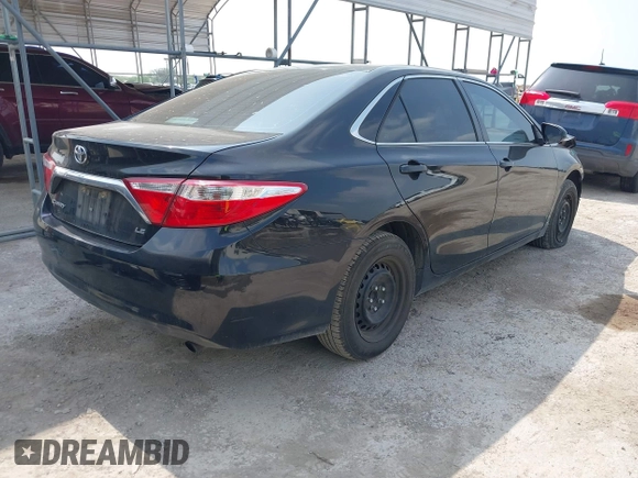 2017 Toyota Camry XLE z VIN 4T1BF1FK6HU404054, wystawiony jako IAAI lot #41921983 z przebiegiem 129 091 mil mil oraz . Historia ofert i sprzedaży dostępna na DreamBid. Obrazek 4.