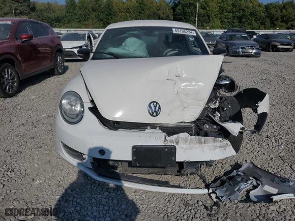 2012 Volkswagen Beetle 2.0T Turbo w/Sun/Sound PZEV with VIN 3VWVA7AT9CM612734, listed as a Copart auction lot 69196224 with 0 mi miles and Salvage Title. Bid and sale history available at carsss.com. Image 5.