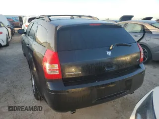 2005 Dodge Magnum RT z VIN 2D8GV58285H550215, wystawiony jako Copart lot #77601924 z przebiegiem 194 701 mil mil oraz Nie do naprawy • Non repairable. Historia ofert i sprzedaży dostępna na DreamBid. Obrazek 6.