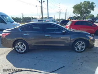 2013 Nissan Altima 3.5 SL with VIN 1N4BL3APXDN433871, listed as a IAAI auction lot 42039383 with 161,200 mi miles. Bid and sale history available at carsss.com. Image 13.