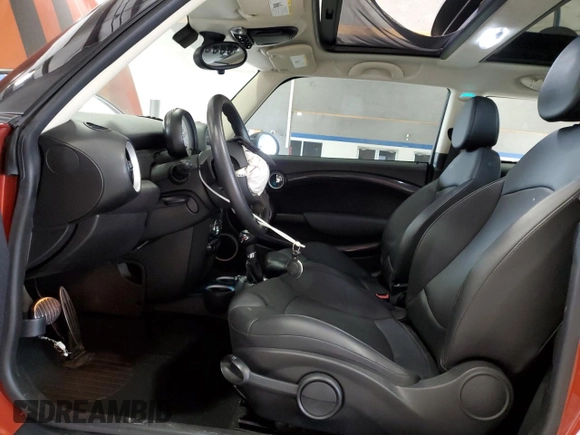 2013 MINI Hardtop S with VIN WMWSV3C52DT396176, listed as a Copart auction lot 59207165 with 104,194 mi miles and Salvage title. Bid and sale history available at DreamBid. Image 7.