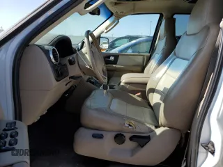 2004 Ford Expedition Eddie Bauer с VIN 1FMPU18L84LB04971, выставлен на аукционе Copart как лот 60766145 с пробегом 247 794 миль миль и Чистый • Clean title. История ставок и продаж доступна на DreamBid. Изображение 7.