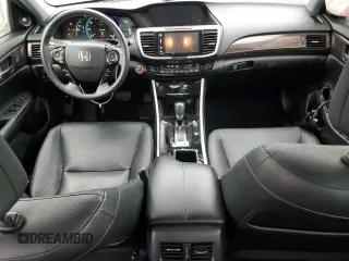 2017 Honda Accord Touring with VIN JHMCR6F73HC017636, listed as a Copart auction lot 56334425 with 95,647 mi miles and Salvage title. Bid and sale history available at DreamBid. Image 8.