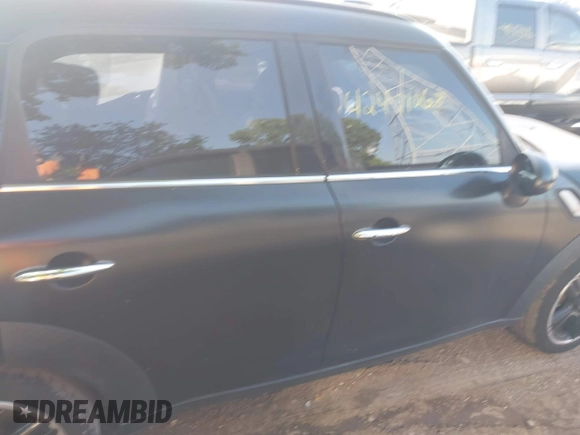 2014 MINI Countryman S с VIN WMWZC3C5XEWP27462, выставлен на аукционе IAAI как лот 42471068 с пробегом 113 198 миль миль и . История ставок и продаж доступна на DreamBid. Изображение 13.