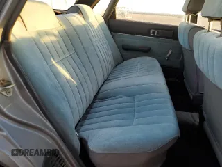 1986 Toyota Camry z VIN JT2SV12E9G0477991, wystawiony jako Copart lot #85531214 z przebiegiem 297 033 mil mil oraz Czysty tytuł • Clean title. Historia ofert i sprzedaży dostępna na DreamBid. Obrazek 10.