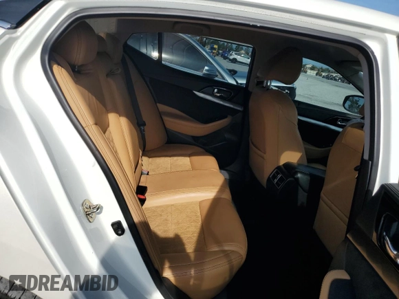 2016 Nissan Maxima SR with VIN 1N4AA6AP5GC421677, listed as a Copart auction lot 58738515 with 140,920 mi miles and Salvage title. Bid and sale history available at DreamBid. Image 10.