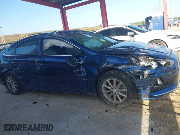 2019 Hyundai Sonata SE with VIN 5NPE24AF2KH780972, listed as a IAAI auction lot 42149730 with 52,527 mi miles and . Bid and sale history available at DreamBid. Image 13.