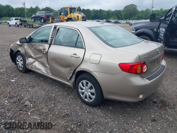 2010 Toyota Corolla z VIN 2T1BU4EE7AC242669, wystawiony jako IAAI lot #42743042 z przebiegiem 91 061 mil mil oraz . Historia ofert i sprzedaży dostępna na DreamBid. Obrazek 3.