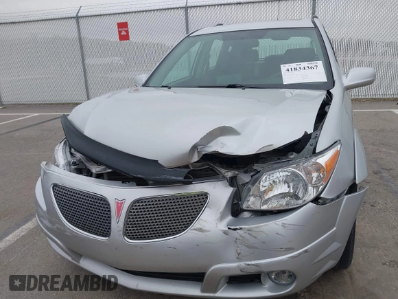 2007 Pontiac Vibe with VIN 5Y2SL65807Z437245, listed as a IAAI auction lot 41834367 with 277,752 mi miles and . Bid and sale history available at carsss.com. Image 6.