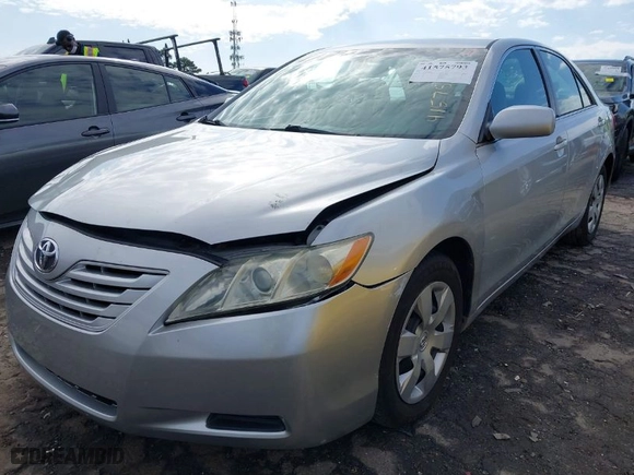 2007 Toyota Camry CE with VIN 4T1BE46K57U058968, listed as a IAAI auction lot 41575793 with 155,385 mi miles. Bid and sale history available at carsss.com. Image 2.