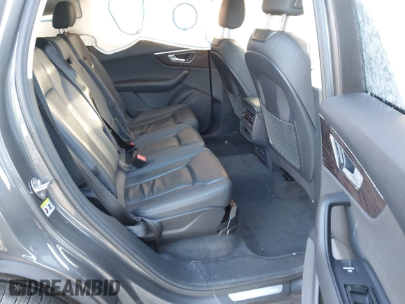 2020 Audi Q7 Premium with VIN WA1AJAF74LD009951, listed as a IAAI auction lot 41418433 with 58,291 mi miles. Bid and sale history available at carsss.com. Image 8.