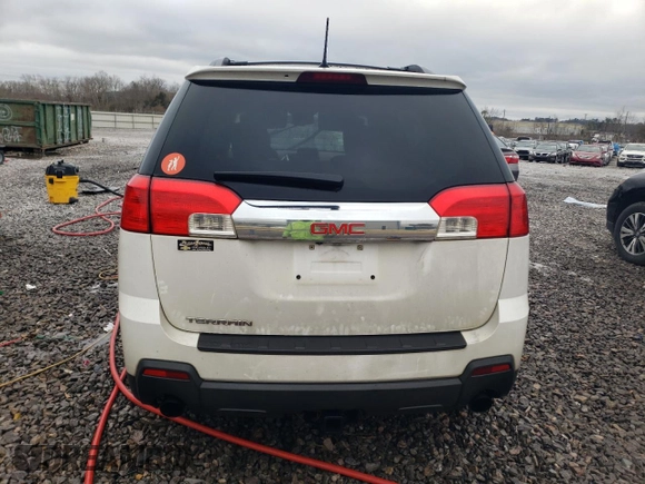 2013 GMC Terrain SLT with VIN 2GKFLUE36D6407026, listed as a Copart auction lot 42015045 with 170,042 mi miles and Salvage Title. Bid and sale history available at carsss.com. Image 6.