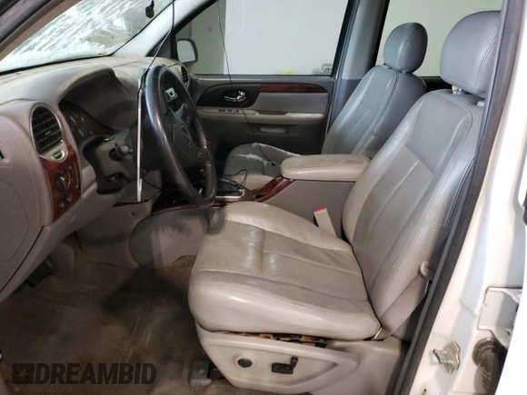 2005 GMC Envoy SLT z VIN 1GKET16S856105230, wystawiony jako Copart lot #86514644 z przebiegiem Nie podano mil oraz Czysty tytuł • Clean title. Historia ofert i sprzedaży dostępna na DreamBid. Obrazek 7.