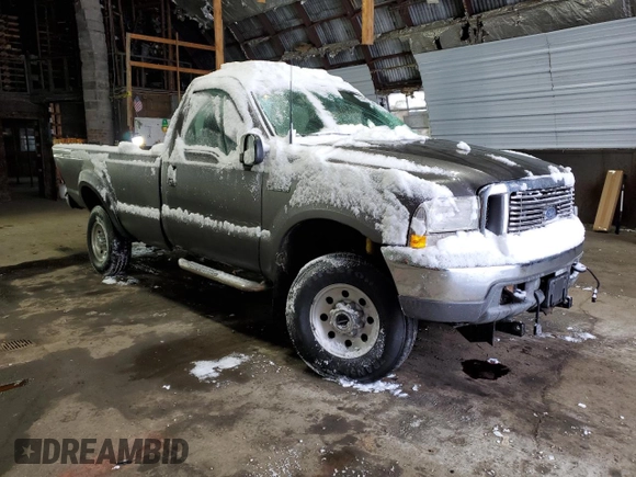 2003 Ford F-350 XL with VIN 1FTSF31LX3EB18971, listed as a Copart auction lot 42481305 with 151,750 mi miles and Salvage Title. Bid and sale history available at DreamBid. Image 4.