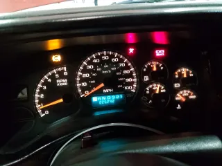 2000 Chevrolet Silverado 1500 with VIN 1GCEK14W0YZ202333, listed as a Copart auction lot 79273364 with 225,242 mi miles and Non Repairable. Bid and sale history available at carsss.com. Image 9.