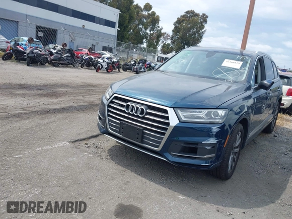 2019 Audi Q7 Premium with VIN WA1AAAF70KD006253, listed as a IAAI auction lot 42360114 with 19,448 mi miles and . Bid and sale history available at DreamBid. Image 18.