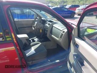 2009 Ford Escape XLS with VIN 1FMCU02759KC80412, listed as a IAAI auction lot 42228138 with 181,786 mi miles and . Bid and sale history available at DreamBid. Image 5.