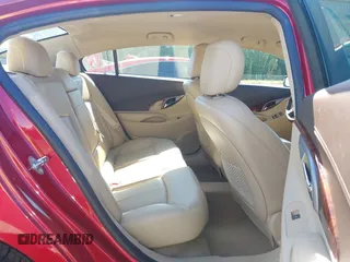 2013 Buick LaCrosse Premium 1 z VIN 1G4GF5E38DF221468, wystawiony jako IAAI lot #42206592 z przebiegiem 73 146 mil mil oraz . Historia ofert i sprzedaży dostępna na DreamBid. Obrazek 8.