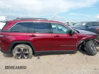 2024 Jeep Grand Cherokee z VIN 1C4RJYB67RC135573, wystawiony jako IAAI lot #42583658 z przebiegiem 21 552 mil mil oraz . Historia ofert i sprzedaży dostępna na DreamBid. Obrazek 14.