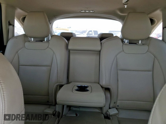 2015 Acura MDX Technology z VIN 5FRYD3H47FB004054, wystawiony jako Copart lot #59892725 z przebiegiem 260 201 mil mil oraz Czysty tytuł • Clean title. Historia ofert i sprzedaży dostępna na DreamBid. Obrazek 10.