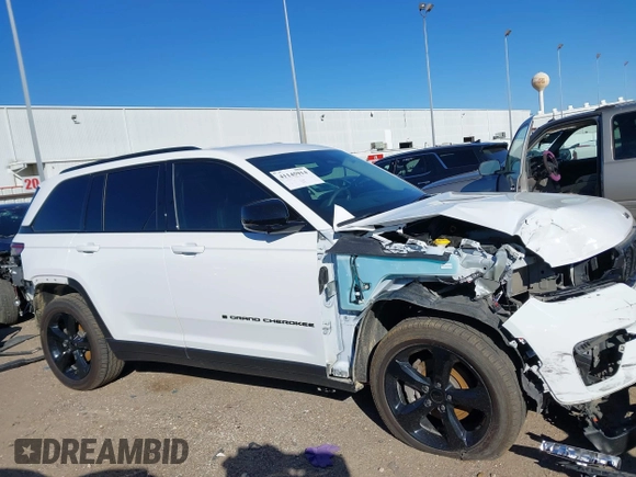 2023 Jeep Grand Cherokee Limited with VIN 1C4RJGBG2PC521012, listed as a IAAI auction lot 41145914 with 51,686 mi miles and . Bid and sale history available at DreamBid. Image 14.