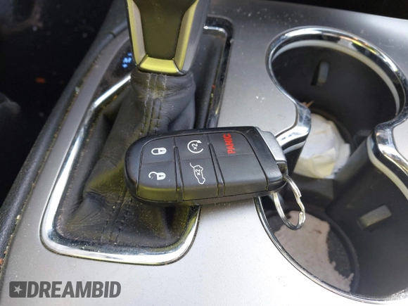 2019 Jeep Grand Cherokee Laredo E with VIN 1C4RJFAG6KC661777, listed as a IAAI auction lot 41762646 with 103,547 mi miles. Bid and sale history available at carsss.com. Image 11.
