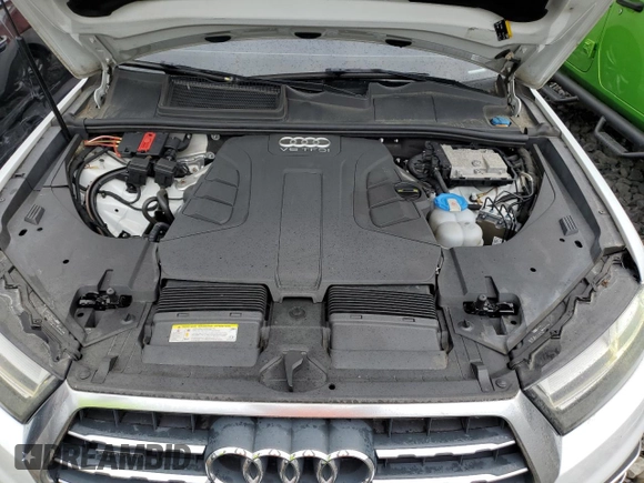 2017 Audi Q7 Premium Plus with VIN WA1LAAF76HD018067, listed as a Copart auction lot 47616985 with 138,717 mi miles and Salvage title. Bid and sale history available at DreamBid. Image 12.