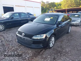 2012 Volkswagen Jetta SE with VIN 3VWDX7AJ3CM422968, listed as a IAAI auction lot 42306707 with 191,216 mi miles and . Bid and sale history available at DreamBid. Image 6.