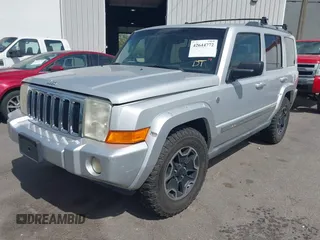 2006 Jeep Commander Limited с VIN 1J8HG58236C164893, выставлен на аукционе IAAI как лот 42644772 с пробегом 182 526 миль миль и . История ставок и продаж доступна на DreamBid. Изображение 2.