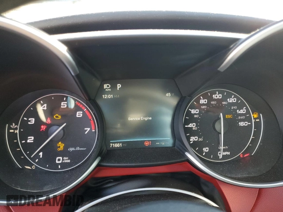 2017 Alfa Romeo Giulia Ti with VIN ZARFAEEN3H7557065, listed as a Copart auction lot 67892372 with 71,661 mi miles. Bid and sale history available at carsss.com. Image 9.
