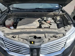 2018 Lincoln MKX Premiere with VIN 2LMPJ6JR7JBL46963, listed as a Copart auction lot 43118785 with 152,044 mi miles and Salvage Title. Bid and sale history available at carsss.com. Image 12.