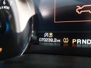 2018 Ford Expedition Max Platinum с VIN 1FMJK1MT2JEA53694, выставлен на аукционе IAAI как лот 42297036 с пробегом 70 239 миль миль и . История ставок и продаж доступна на DreamBid. Изображение 15.