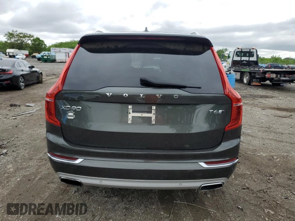 2018 Volvo XC90 Inscription with VIN YV4A22PL0J1217941, listed as a Copart auction lot 56119325 with 60,492 mi miles and Salvage title. Bid and sale history available at DreamBid. Image 6.