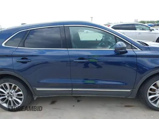 2017 Lincoln MKC Reserve with VIN 5LMCJ3C99HUL71905, listed as a IAAI auction lot 42115218 with 51,796 mi miles and . Bid and sale history available at DreamBid. Image 13.