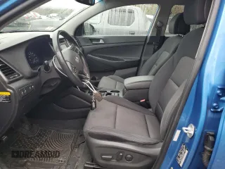 2017 Hyundai Tucson Value z VIN KM8J3CA20HU388103, wystawiony jako Copart lot #77238844 z przebiegiem 78 612 mil mil oraz Szkoda całkowita • Salvage title. Historia ofert i sprzedaży dostępna na DreamBid. Obrazek 7.
