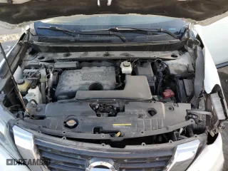 2017 Nissan Pathfinder SV with VIN 5N1DR2MNXHC686613, listed as a Copart auction lot 43831825 with 123,711 mi miles and Salvage Title. Bid and sale history available at carsss.com. Image 14.
