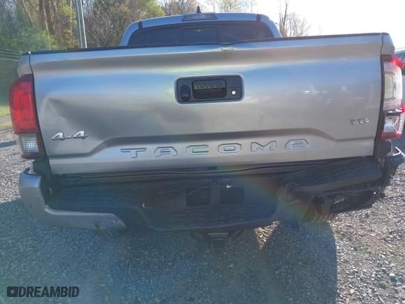 2023 Toyota Tacoma 4WD SR with VIN 3TMCZ5AN2PM626277, listed as a IAAI auction lot 39202148 with 2,440 mi miles. Bid and sale history available at carsss.com. Image 6.