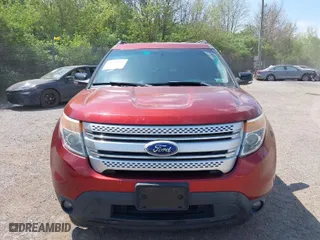 2014 Ford Explorer XLT with VIN 1FM5K7D87EGB79589, listed as a IAAI auction lot 42079474 with 141,527 mi miles. Bid and sale history available at carsss.com. Image 6.