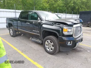 2017 GMC Sierra 2500HD Denali with VIN 1GT12UEY1HF156478, listed as a IAAI auction lot 42345951 with 224,160 mi miles and . Bid and sale history available at DreamBid. Image 1.
