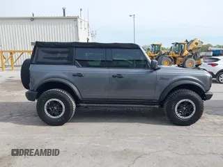 2022 Ford Bronco с VIN 1FMDE5DH1NLA75694, выставлен на аукционе IAAI как лот 42149382 с пробегом 48 834 миль миль и . История ставок и продаж доступна на DreamBid. Изображение 14.